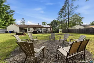 416 Litchfield Dr, Windsor Locks, CT 06096 - Photo 26