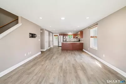 36 Meadowrue Drive #36, Glastonbury, CT 06033 - Photo 2