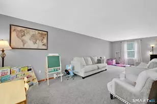 10 Summer St, Enfield, CT 06082 - Photo 20