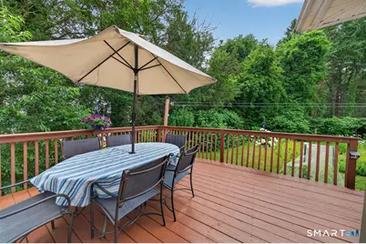20 W End Avenue, Branford, CT 06405 - Photo 32