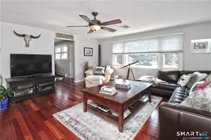 166 Hall St, New Haven, CT 06512 - Photo 2