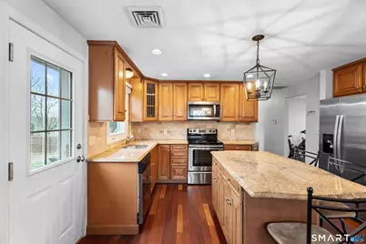 166 Hall Street, New Haven, CT 06512 - Photo 6