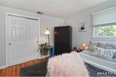 166 Hall Street, New Haven, CT 06512 - Photo 12