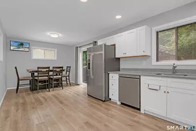 30 Maplewood Street, Waterbury, CT 06708 - Photo 14