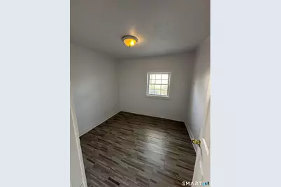 210 Derby Avenue #210C, Derby, CT 06418 - Photo 2