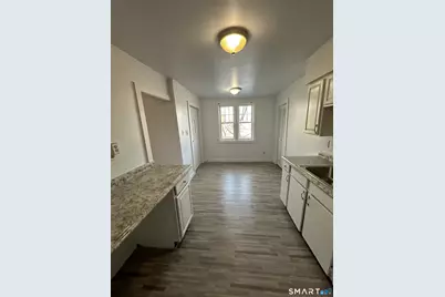 210 Derby Avenue #210C, Derby, CT 06418 - Photo 10