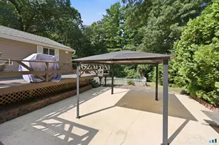 186 Jackson Dr, Suffield, CT 06093 - Photo 32