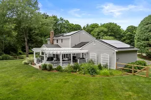 107 Buckboard Ln, Fairfield, CT 06824 - Photo 34