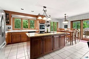 37 Valerie Dr, Bolton, CT 06043 - Photo 8