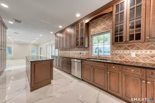 171 Oregon Rd, Meriden, CT 06451 - Photo 18