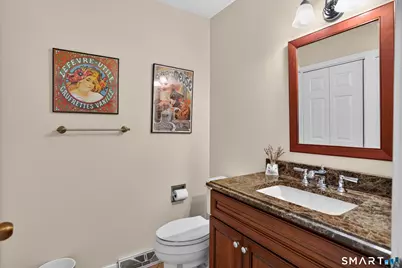 192 Glengarry Road #192, Fairfield, CT 06825 - Photo 12