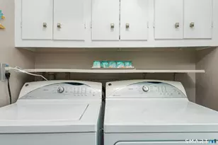 165 Oak St, Manchester, CT 06040 - Photo 18