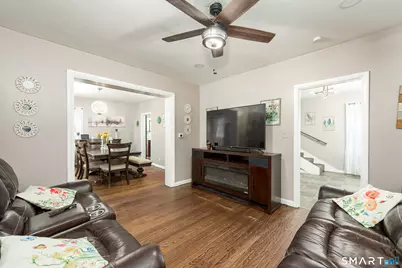 165 Oak Street, Manchester, CT 06040 - Photo 14