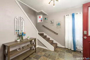 165 Oak St, Manchester, CT 06040 - Photo 6