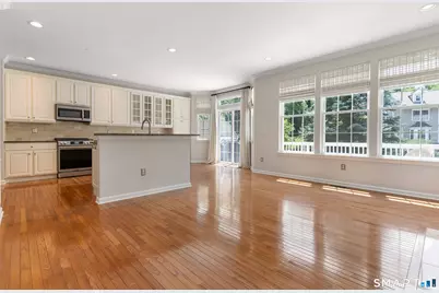14 Cambridge Drive #14, Danbury, CT 06811 - Photo 8