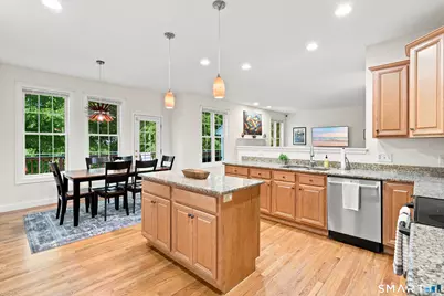 29 Chilstone Lane, Manchester, CT 06040 - Photo 8