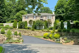 327 Jones Rd, Naugatuck, CT 06770 - Photo 1