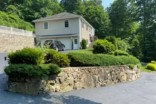 327 Jones Rd, Naugatuck, CT 06770 - Photo 24