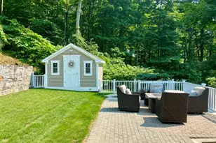 327 Jones Rd, Naugatuck, CT 06770 - Photo 14