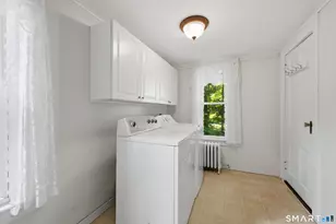 36 Middle River Rd, Danbury, CT 06811 - Photo 12