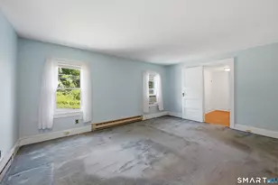 36 Middle River Rd, Danbury, CT 06811 - Photo 16