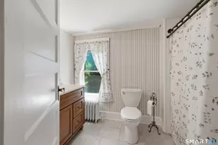 36 Middle River Rd, Danbury, CT 06811 - Photo 20