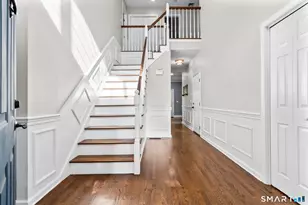 29 Nathan Hale Ct, Cheshire, CT 06410 - Photo 4