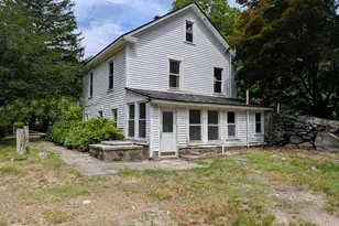 955 Baldwin Rd, Woodbridge, CT 06525 - Photo 2