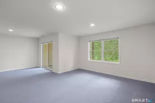 1104 Bradford Dr, Danbury, CT 06811 - Photo 28