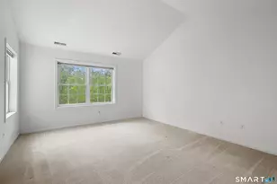 1104 Bradford Dr, Danbury, CT 06811 - Photo 22