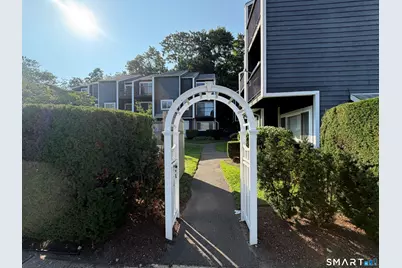 22 Dr Martin Luther King Jr Drive #B/6, Norwalk, CT 0685 - Photo 2