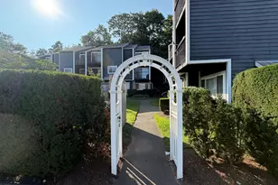 22 Dr Martin Luther King Jr Dr, Norwalk, CT 0685 - Photo 2