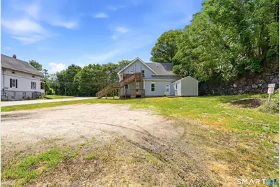 84 Laurel Hill Avenue, Norwich, CT 06360 - Photo 4