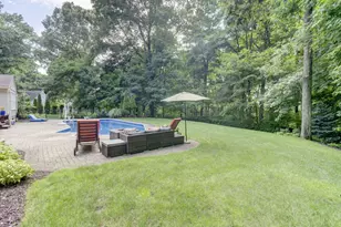 215 Rockwood Dr, Southington, CT 06489 - Photo 38