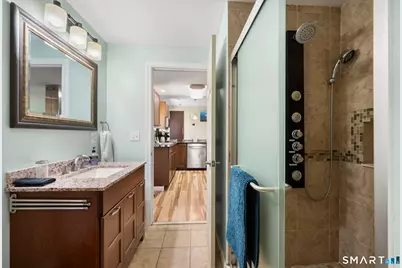 15 Curran Street, Norwich, CT 06360 - Photo 18