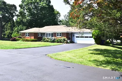 1 Romindon Court, Norwalk, CT 06851 - Photo 2