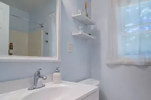 57 Buckingham St, Meriden, CT 06451 - Photo 12