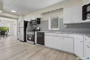 52 Alder St, Waterbury, CT 06708 - Photo 4