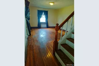 39 Wadsworth Street, East Hartford, CT 06118 - Photo 10