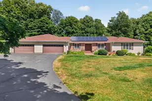 269 Black Hill Rd, Plainfield, CT 06374 - Photo 2