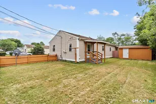 13-15 York Ct, Groton, CT 06340 - Photo 24