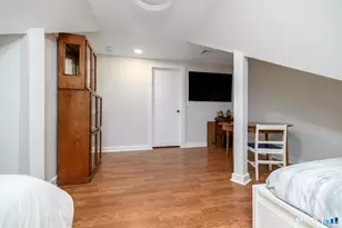 566 Newfield Ave, Stamford, CT 06905 - Photo 18
