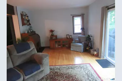 192 Stonehedge #192, Shelton, CT 06484 - Photo 8