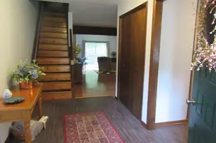 192 Stonehedge Dr, Shelton, CT 06484 - Photo 2