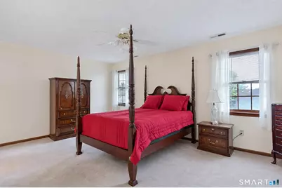 55 Mill Plain Road #9-2, Danbury, CT 06811 - Photo 18