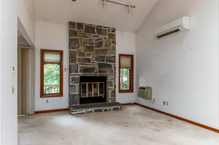 9 Sandy Brook Rd, Clinton, CT 06413 - Photo 6