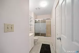 1410 Whitney Ave, Hamden, CT 06517 - Photo 18