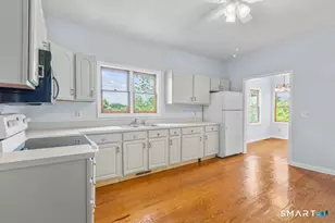 36 Central Ave, Hamden, CT 06517 - Photo 8