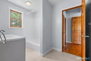 36 Central Ave, Hamden, CT 06517 - Photo 14