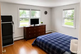 60 Linden St, Wethersfield, CT 06109 - Photo 4
